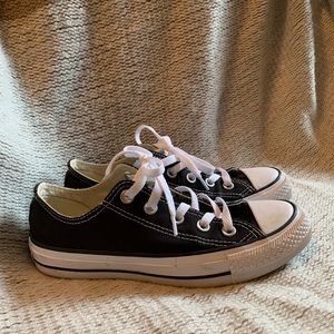 Like new converse